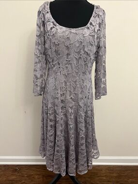Leslie Fay Dusty Gray Lace Long-Sleeve A-Line Dress